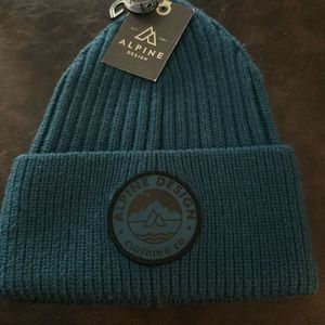 Alpine Design Men's Logo Beanie: BLUE: NEW WITH TAGS